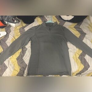 Amazon light gray quarter zip, size small.